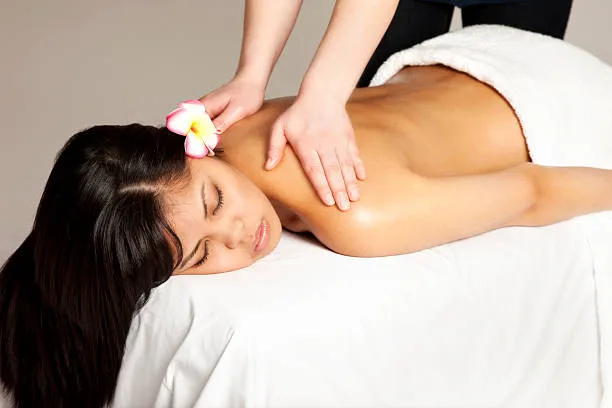 Massage Lomi Lomi
